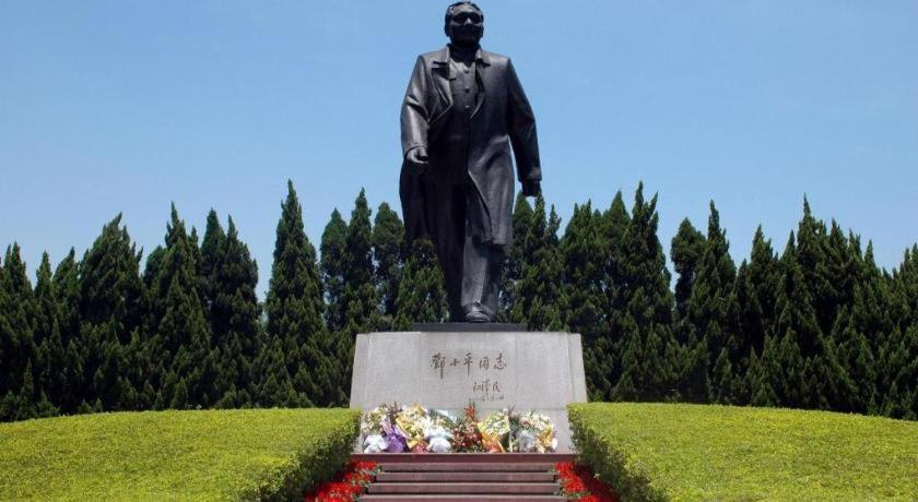 Shang Pin Hotel Shenzhen Futian Exhibition Branch Екстер'єр фото